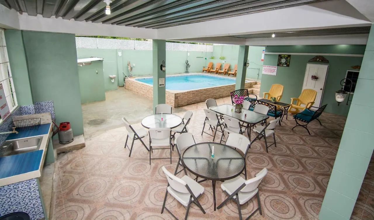 Lopinot Country Villa Arouca