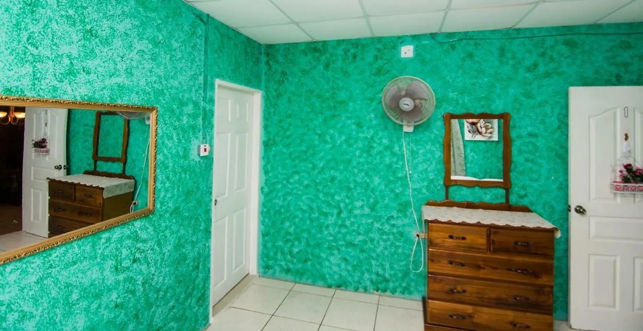 Lopinot Country Villa Arouca