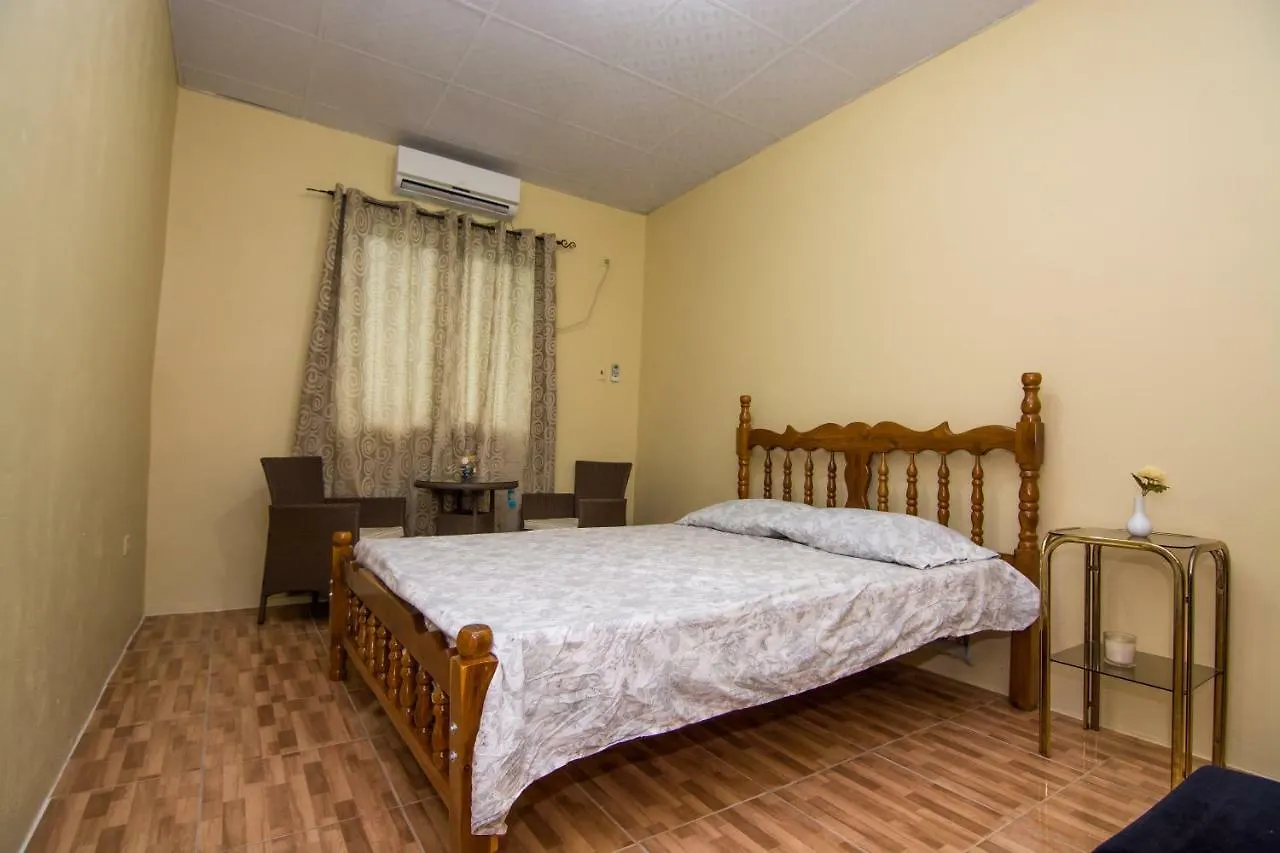 Lopinot Country Villa Arouca 0*,