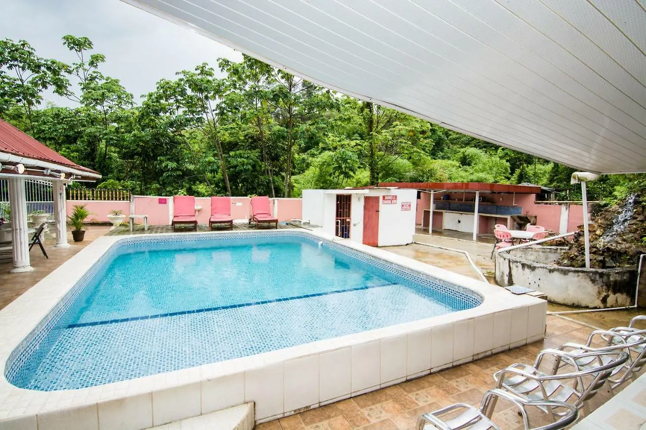 Lodge Lopinot Country Villa Arouca Trinidad e Tobago